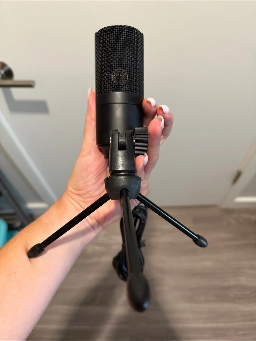 Black USB Desktop Condenser Microphone with Volume Control